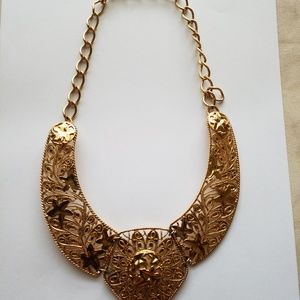 Jose Maria  Barrera  gold tone necklace  Avon